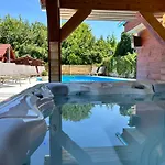 Délceg Réce Minihotel Balatonkenese