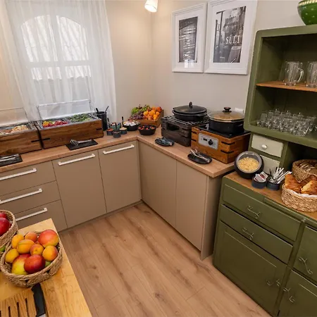 Delceg Rece Minihotel 4*