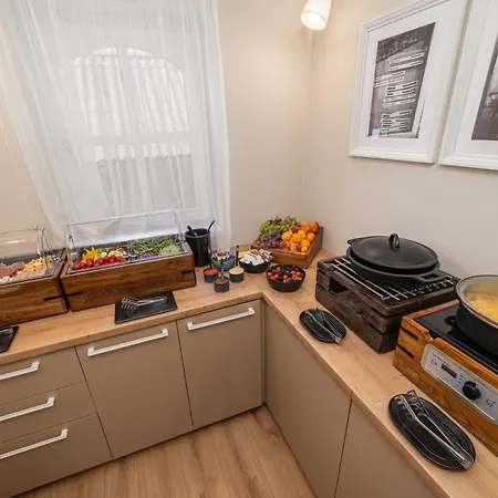 B&B Delceg Rece Minihotel 발라톤케네세