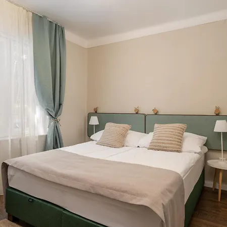 B&B Delceg Rece Minihotel 발라톤케네세