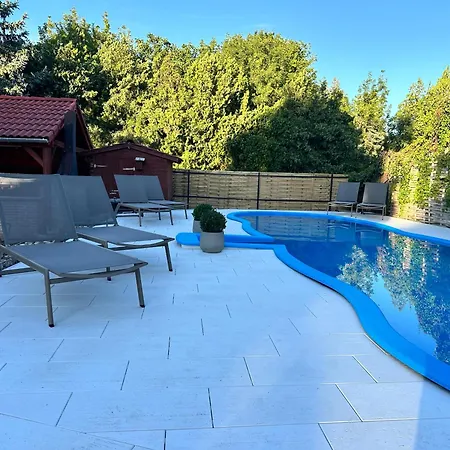 Delceg Rece Minihotel 住宿加早餐酒店 4*