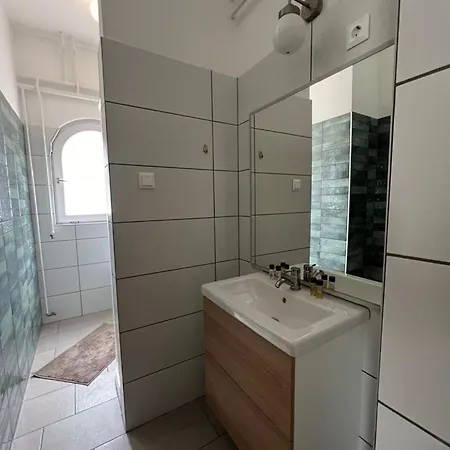 Delceg Rece Minihotel B&B 4*