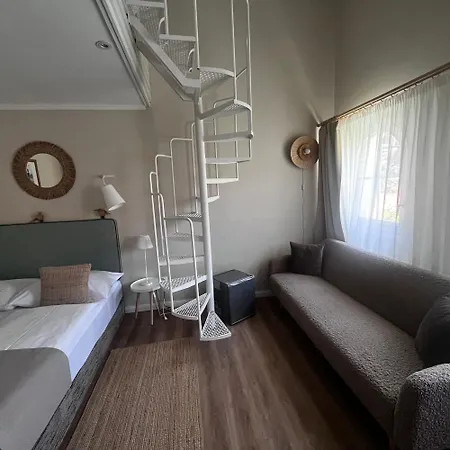 Delceg Rece Minihotel Bed & Breakfast Balatonkenese