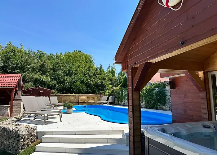 Delceg Rece Minihotel Balatonkenese